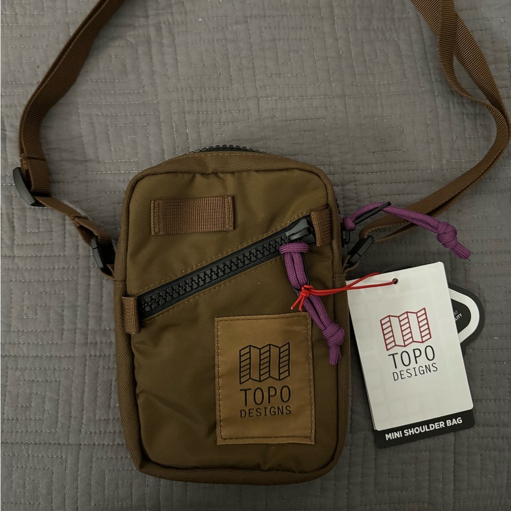 Topo crossbody bag